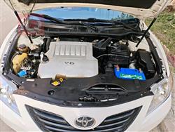 تۆیۆتا کامری